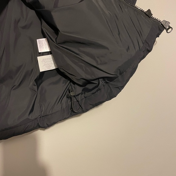 Lacoste Vest - Picture 4 of 7